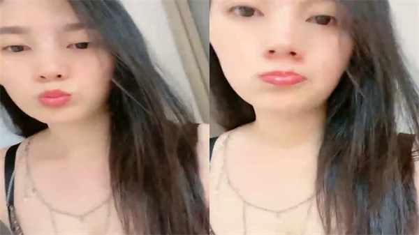 黑丝肥臀饥渴御姐难耐寂寞,与猛男激情交合浪叫连连!